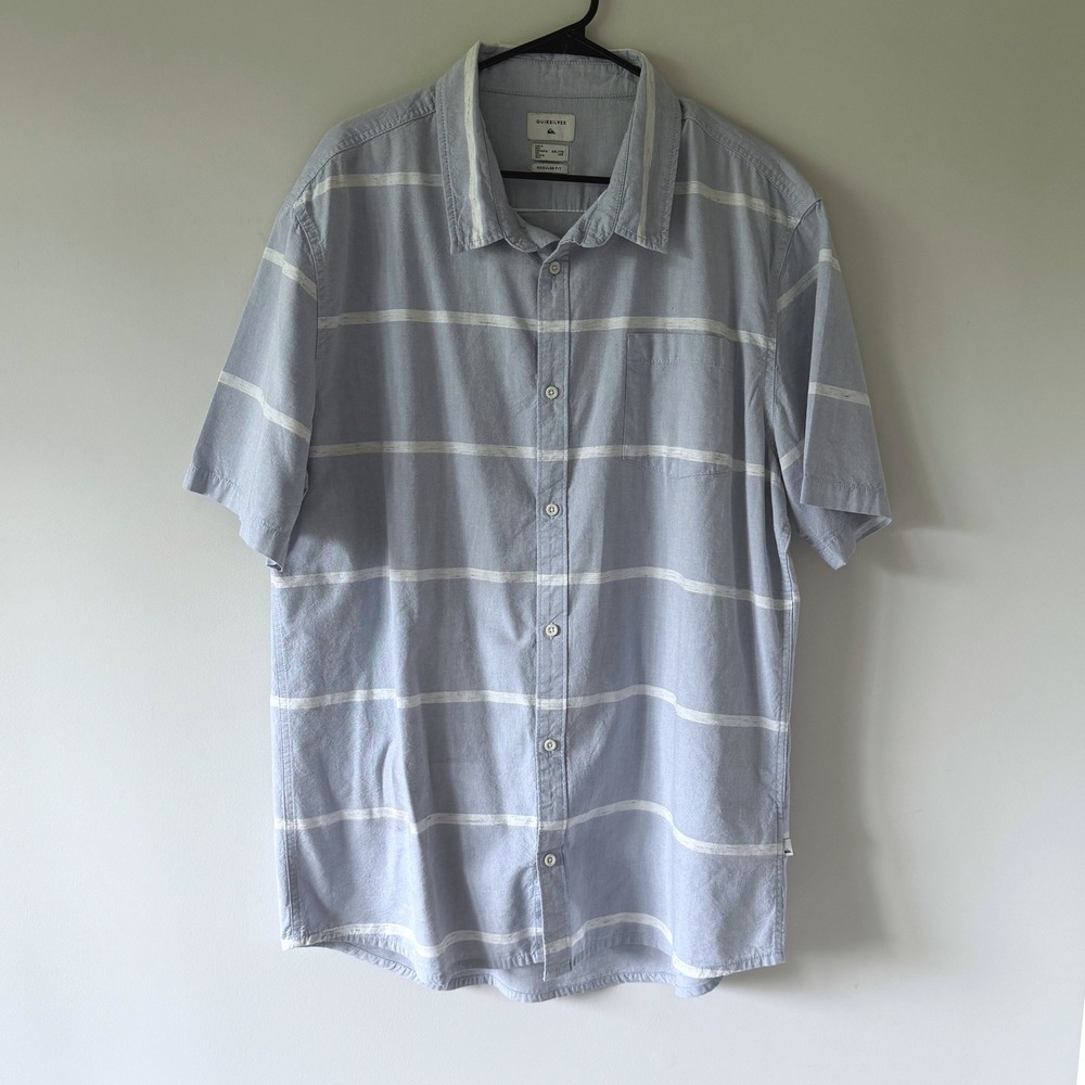 Quiksilver Mens XXL Blue White Striped Short Sleeve Button Up Shirt Beach Casual